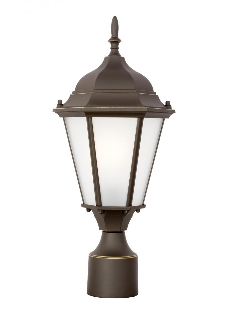 Bakersville traditional 1-light outdoor exterior post lantern in antique bronze finish with satin et